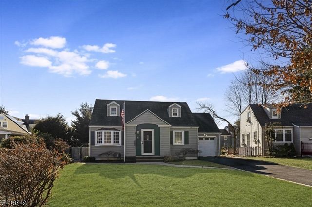 426 Brook Ct, Plainfield City, NJ 07060