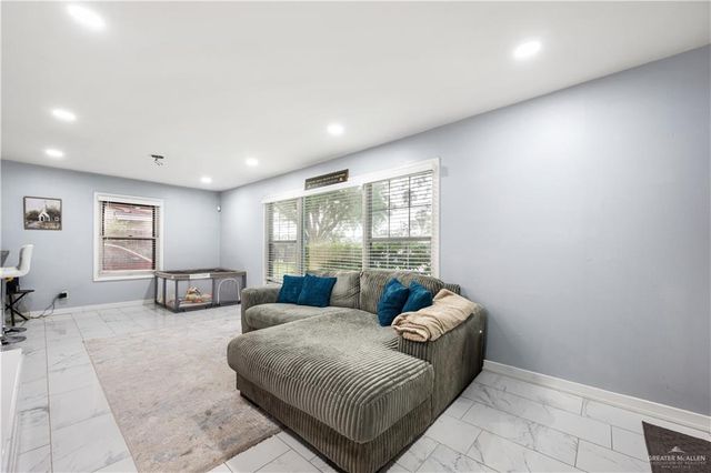 205 W Hurst Avenue, Harlingen, TX 78550