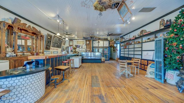 453 State Highway 334, Johnstown, NY 12095