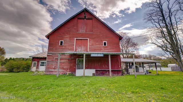 453 State Highway 334, Johnstown, NY 12095