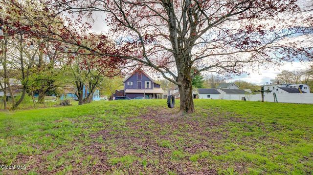 453 State Highway 334, Johnstown, NY 12095