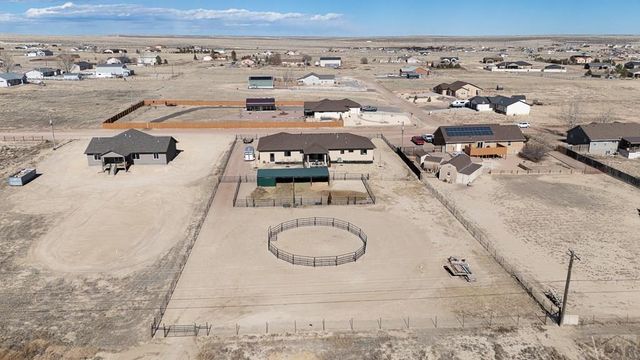 748 E Heron Dr, Pueblo West, CO 81007