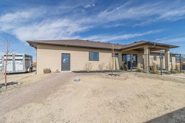 748 E Heron Dr, Pueblo West, CO 81007