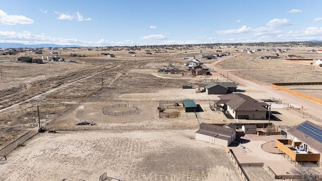 748 E Heron Dr, Pueblo West, CO 81007