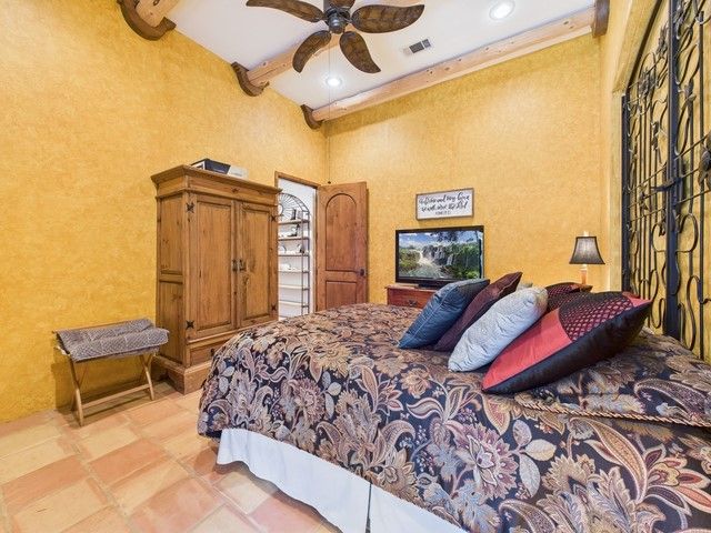 8414 County Road 3907, Athens, TX 75752