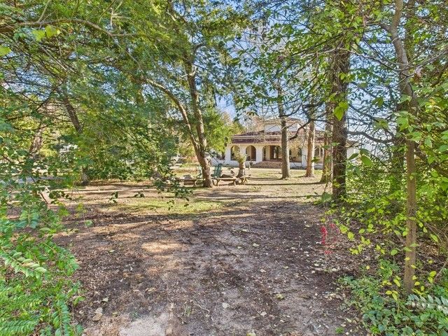 8414 County Road 3907, Athens, TX 75752