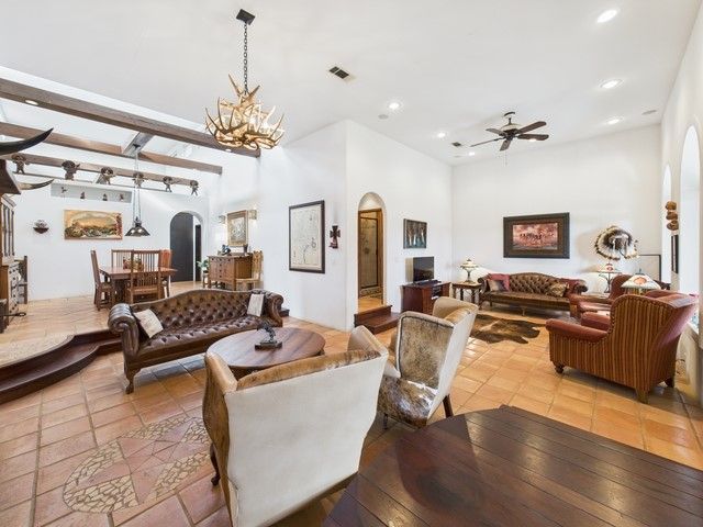 8414 County Road 3907, Athens, TX 75752