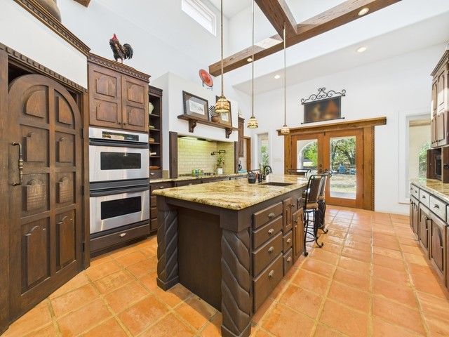 8414 County Road 3907, Athens, TX 75752