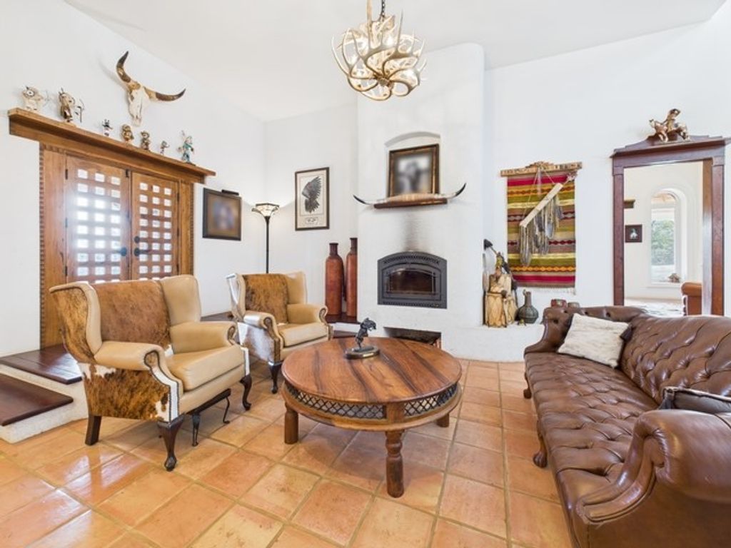 8414 County Road 3907, Athens, TX 75752