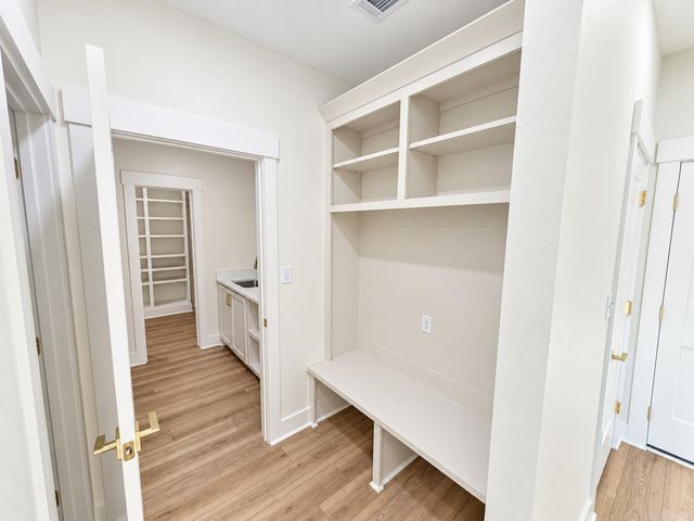 1 Bella View Drive, Greenbrier, AR 72058
