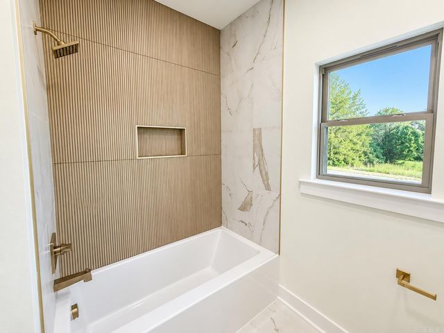1 Bella View Drive, Greenbrier, AR 72058