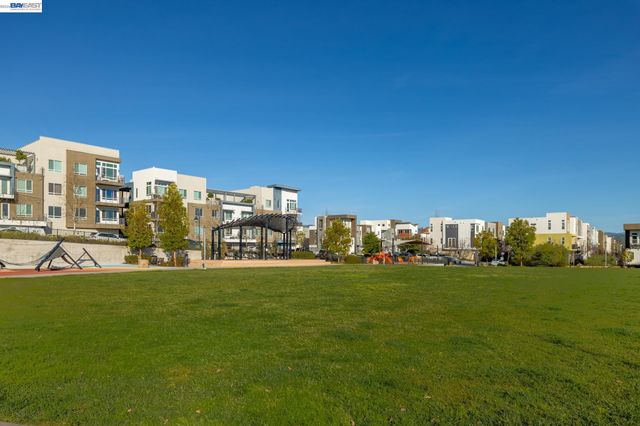 263 Llano De Los Robles Ave 1, San Jose, CA 95136