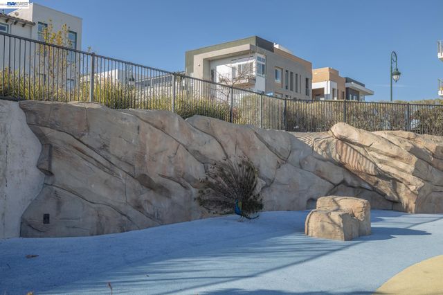 263 Llano De Los Robles Ave 1, San Jose, CA 95136