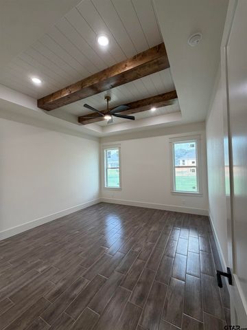 13927 Cedar Hill Ln, Tyler, TX 75704
