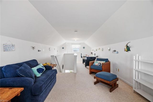 601 Pine ST, Cape Charles, VA 23310