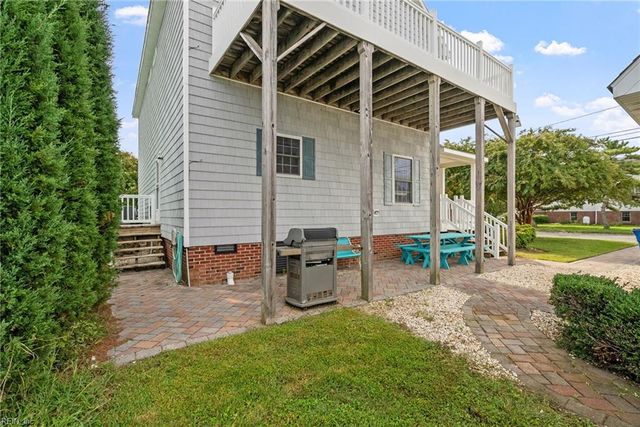 601 Pine ST, Cape Charles, VA 23310