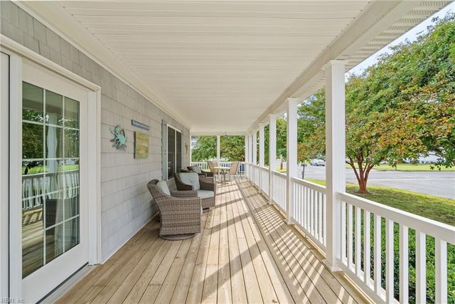 601 Pine ST, Cape Charles, VA 23310