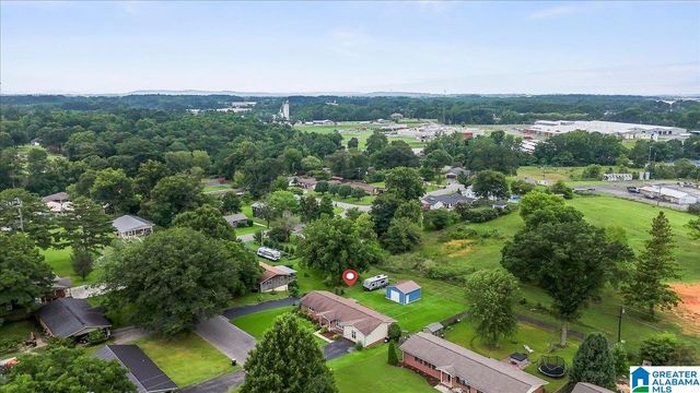 1745 OAKMONT DRIVE, Cullman, AL 35055
