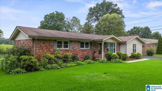 1745 OAKMONT DRIVE, Cullman, AL 35055