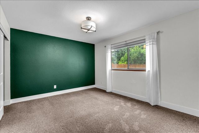 3036 Monte Bello Drive, Redding, CA 96001