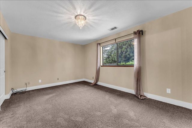 3036 Monte Bello Drive, Redding, CA 96001