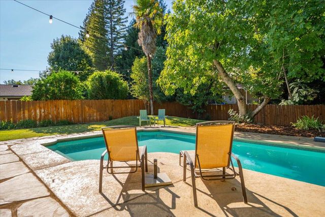 3036 Monte Bello Drive, Redding, CA 96001