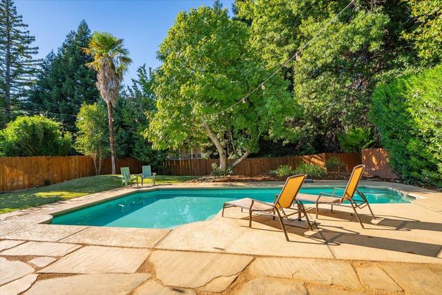 3036 Monte Bello Drive, Redding, CA 96001