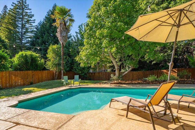 3036 Monte Bello Drive, Redding, CA 96001