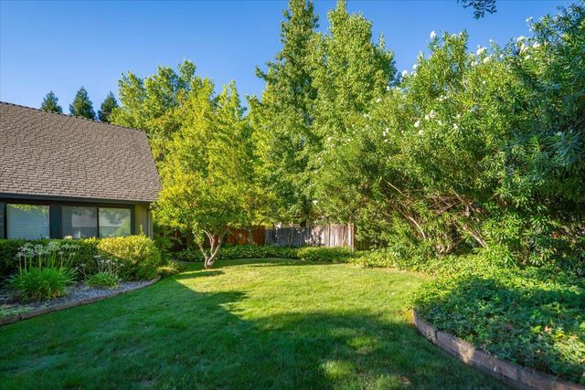 3036 Monte Bello Drive, Redding, CA 96001