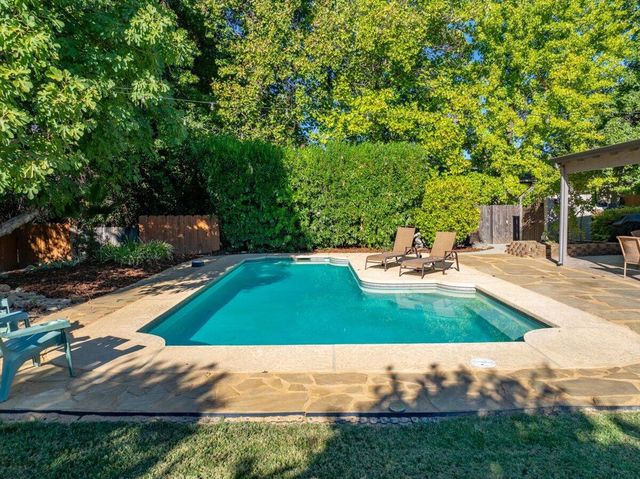 3036 Monte Bello Drive, Redding, CA 96001