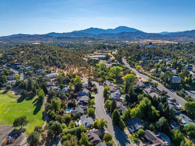 3036 Monte Bello Drive, Redding, CA 96001