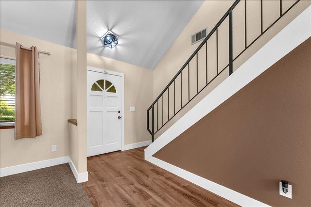 3036 Monte Bello Drive, Redding, CA 96001