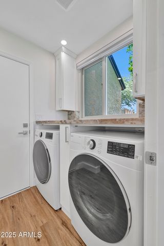 1362 E WICKIEUP Lane, Phoenix, AZ 85024