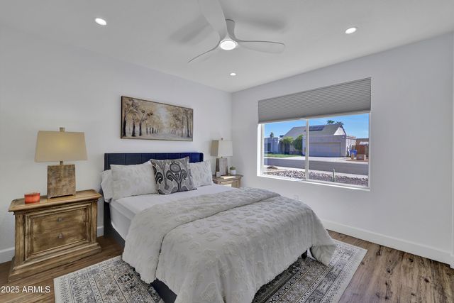 1362 E WICKIEUP Lane, Phoenix, AZ 85024