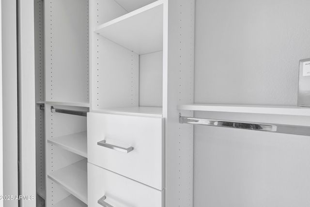 1362 E WICKIEUP Lane, Phoenix, AZ 85024