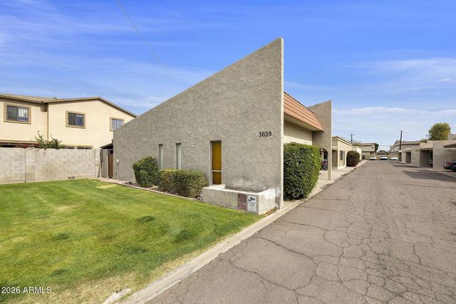 3039 N 38th Street Unit 11, Phoenix, AZ 85018