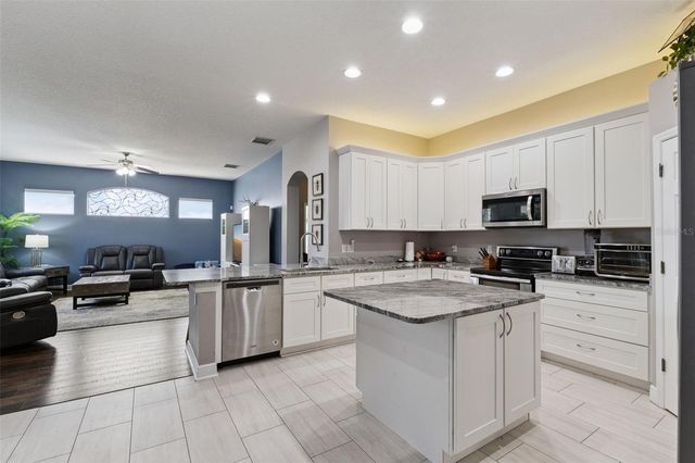 427 BRENTWOOD CLUB COVE, Longwood, FL 32750