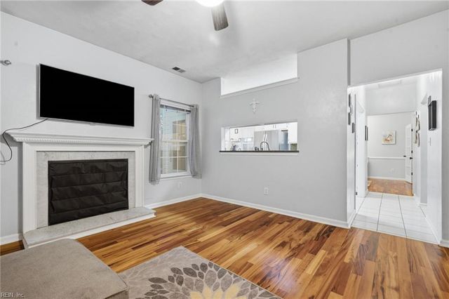 527 Windward DR, Chesapeake, VA 23320