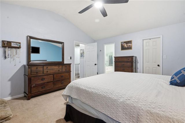 527 Windward DR, Chesapeake, VA 23320