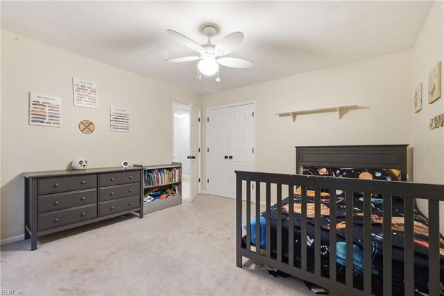527 Windward DR, Chesapeake, VA 23320