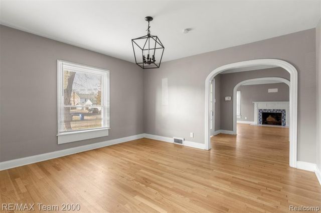 17420 Ohio Street, Detroit, MI 48221