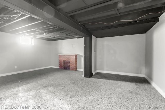 17420 Ohio Street, Detroit, MI 48221