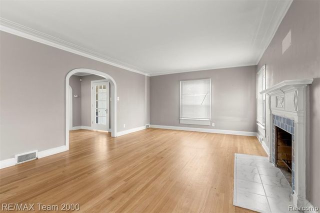 17420 Ohio Street, Detroit, MI 48221