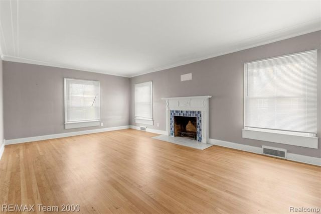 17420 Ohio Street, Detroit, MI 48221