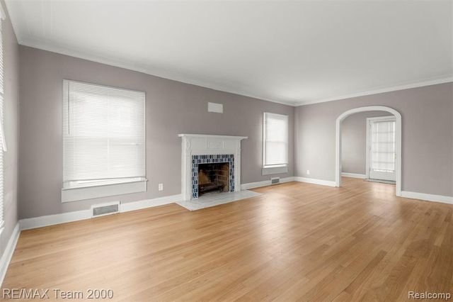 17420 Ohio Street, Detroit, MI 48221