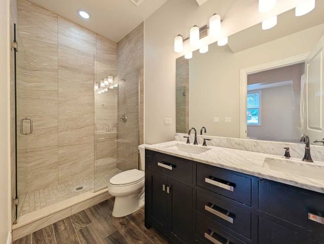 2048 W Evergreen Avenue 3, Chicago, IL 60622