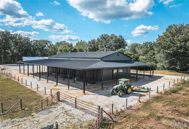 3529 N Rodgers Avenue, Alton, IL 62002