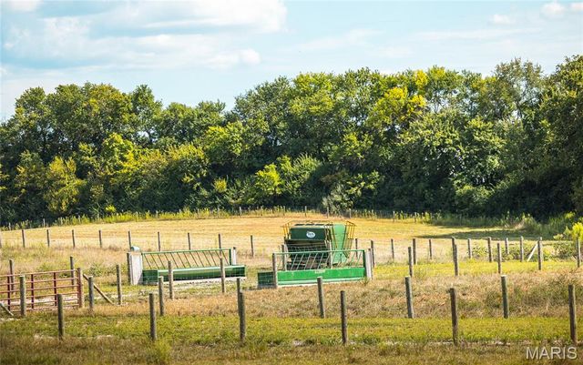 3529 N Rodgers Avenue, Alton, IL 62002