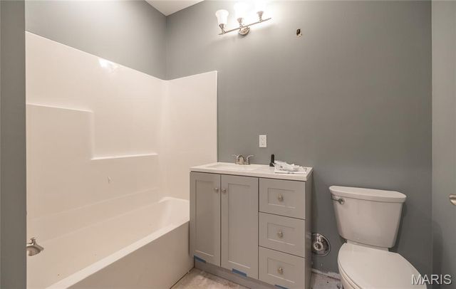 3529 N Rodgers Avenue, Alton, IL 62002