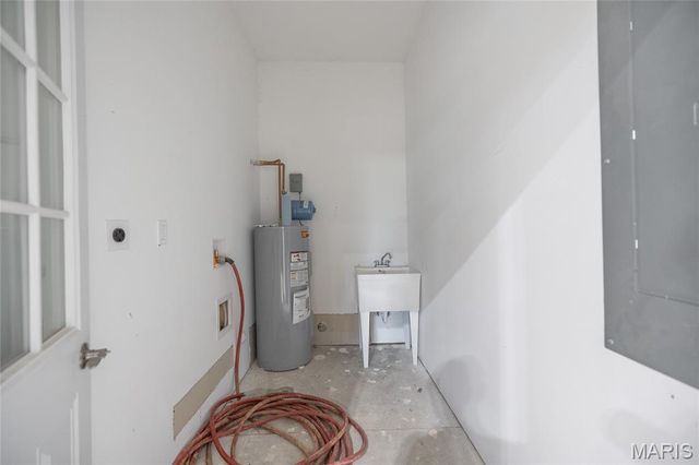 3529 N Rodgers Avenue, Alton, IL 62002